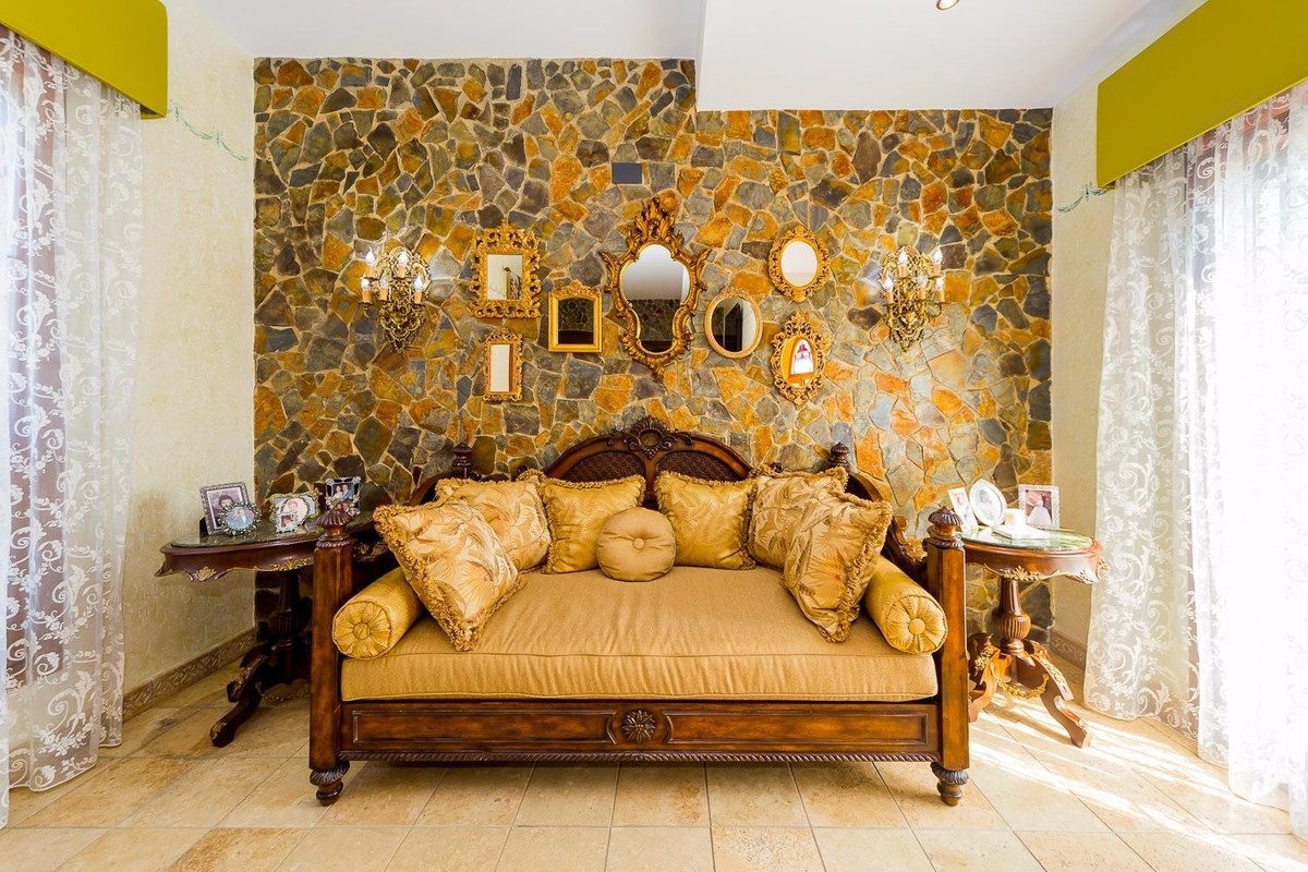 5 Bed Townhouse for sale in Almoradi Costa Blanca, Alicante, Spain