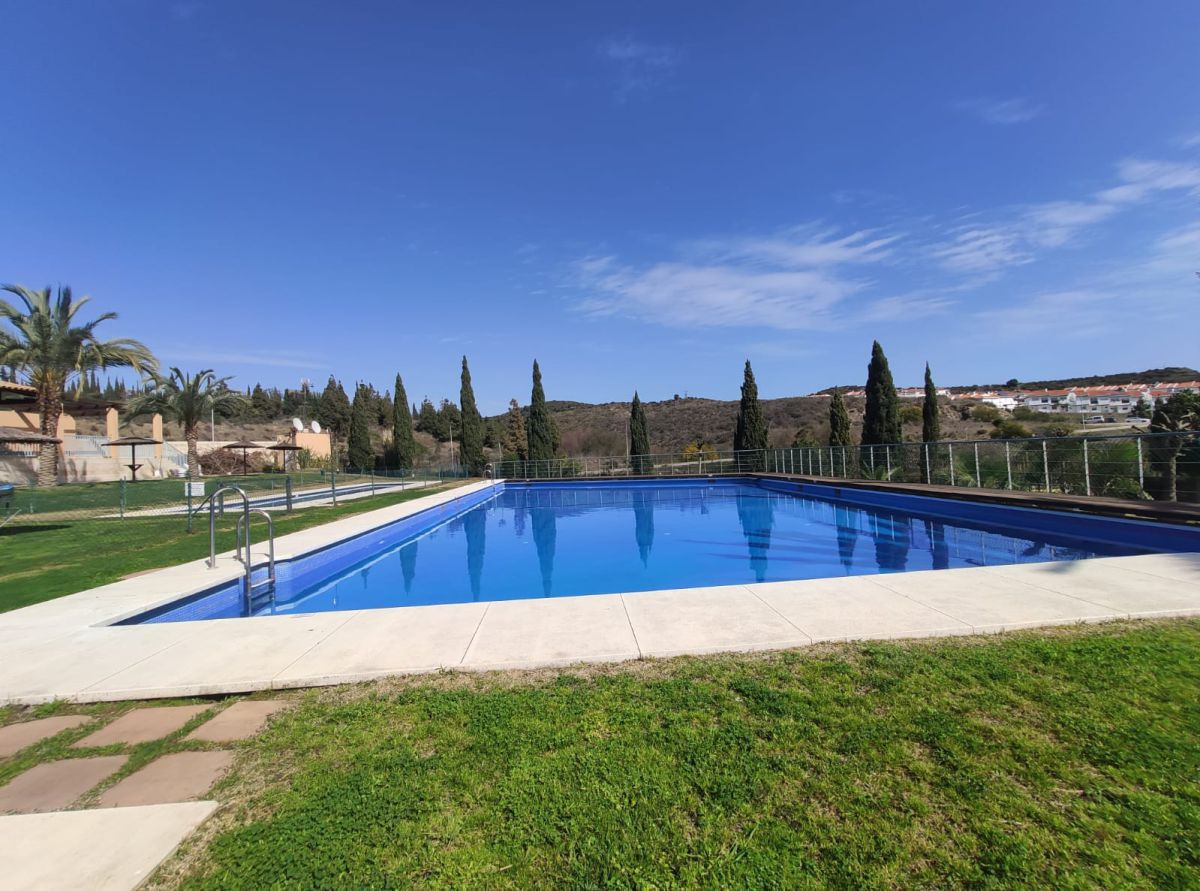 5 Bed Townhouse for sale in Las Lagunas Costa Del Sol, Málaga, Spain