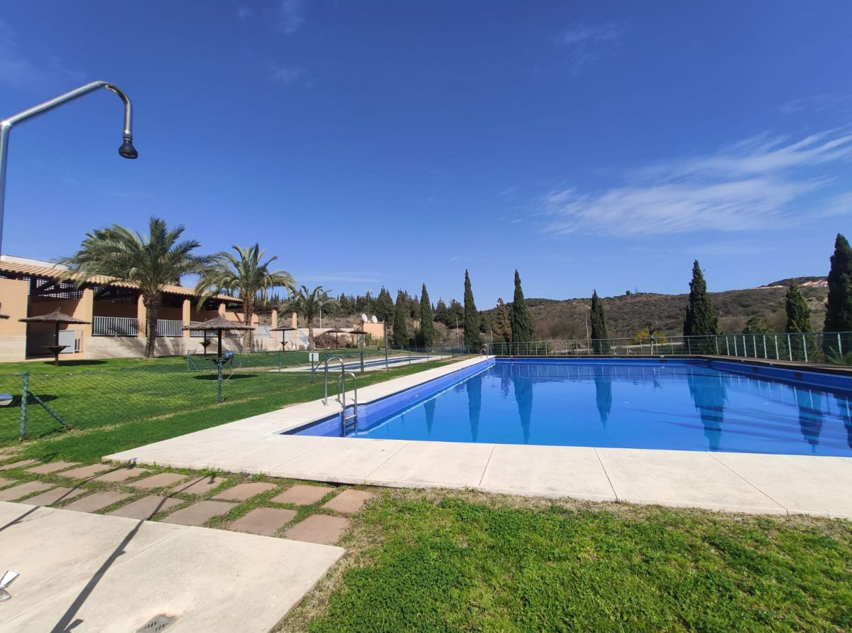 5 Bed Townhouse for sale in Las Lagunas Costa Del Sol, Málaga, Spain