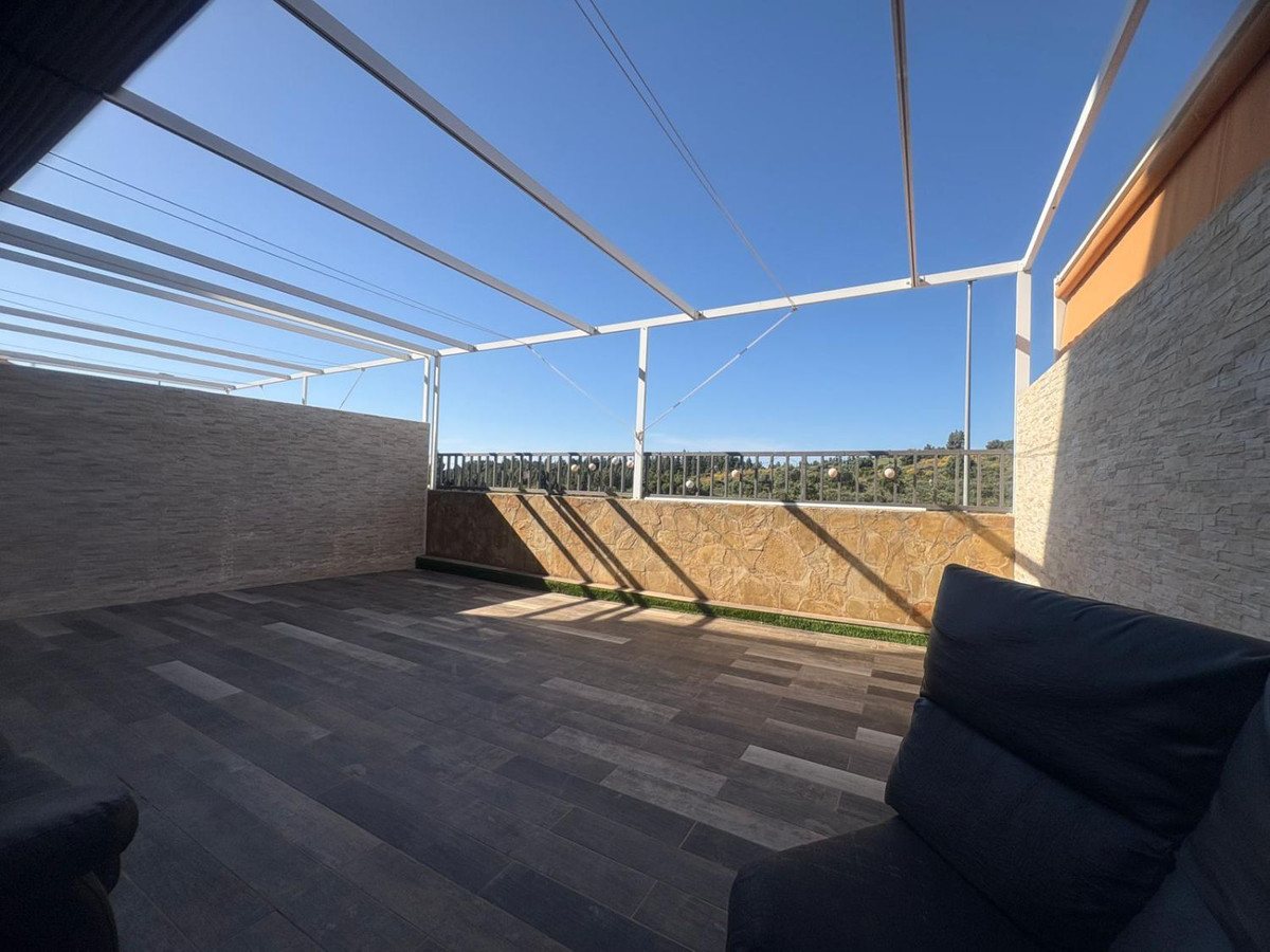 5 Bed Townhouse for sale in Las Lagunas Costa Del Sol, Málaga, Spain