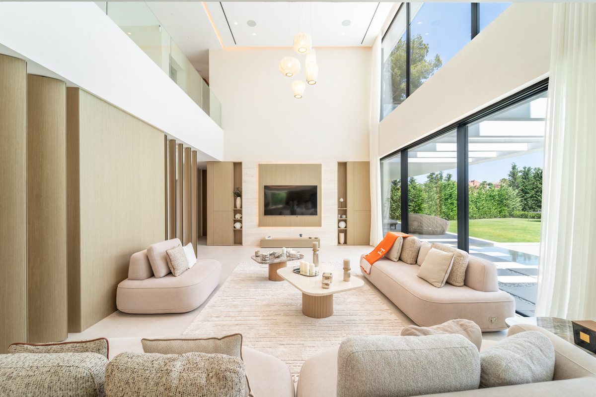 Se vende Villa - Chalet de 6 dormitorios en Costa Del Sol, Málaga, España