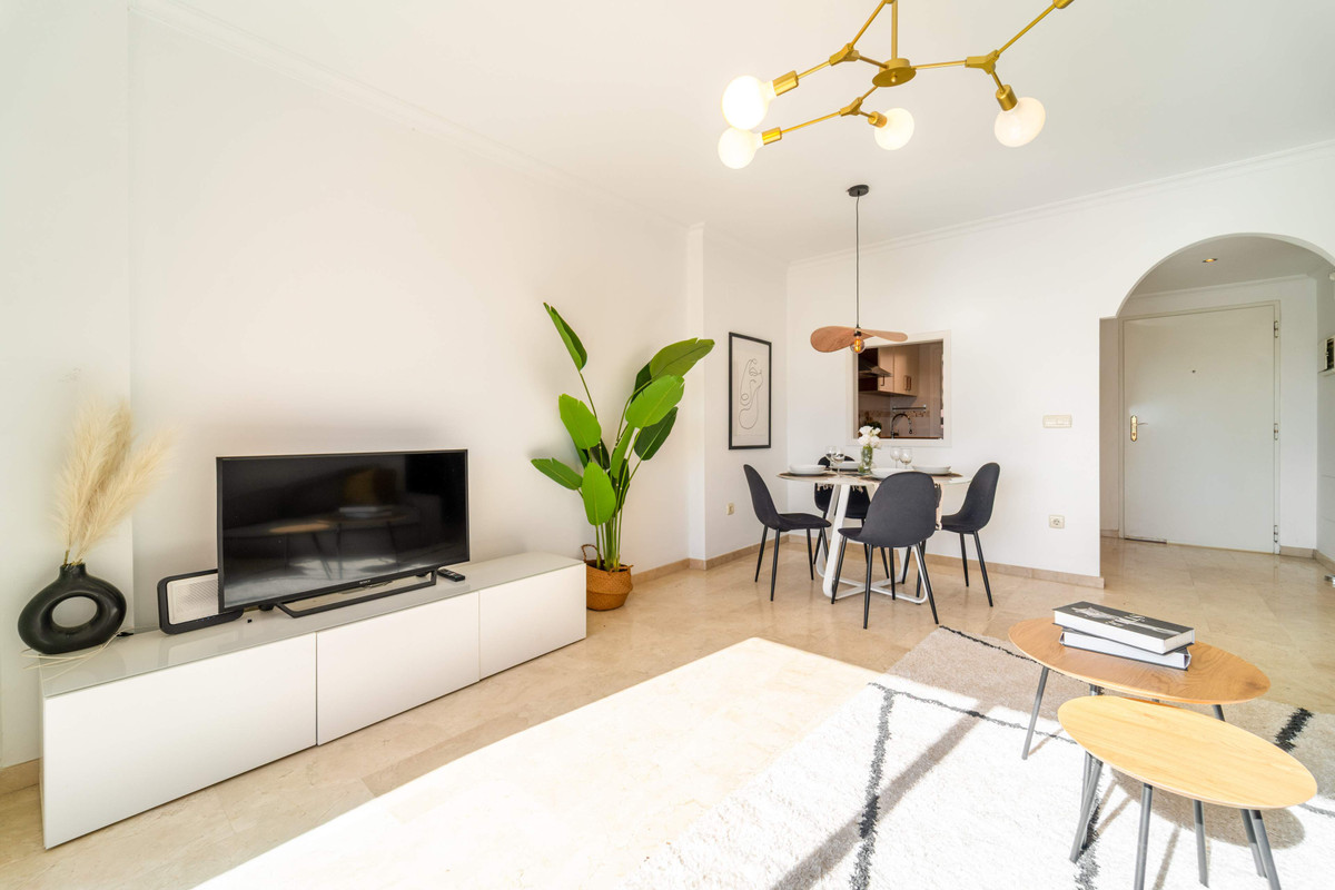2 Bed Apartment for sale in Riviera Del Sol Costa Del Sol, Málaga, Spain