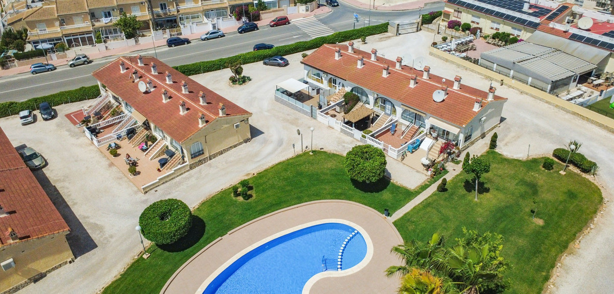 Se vende Bungalow de 1 dormitorios en Costa Blanca, Alicante, España