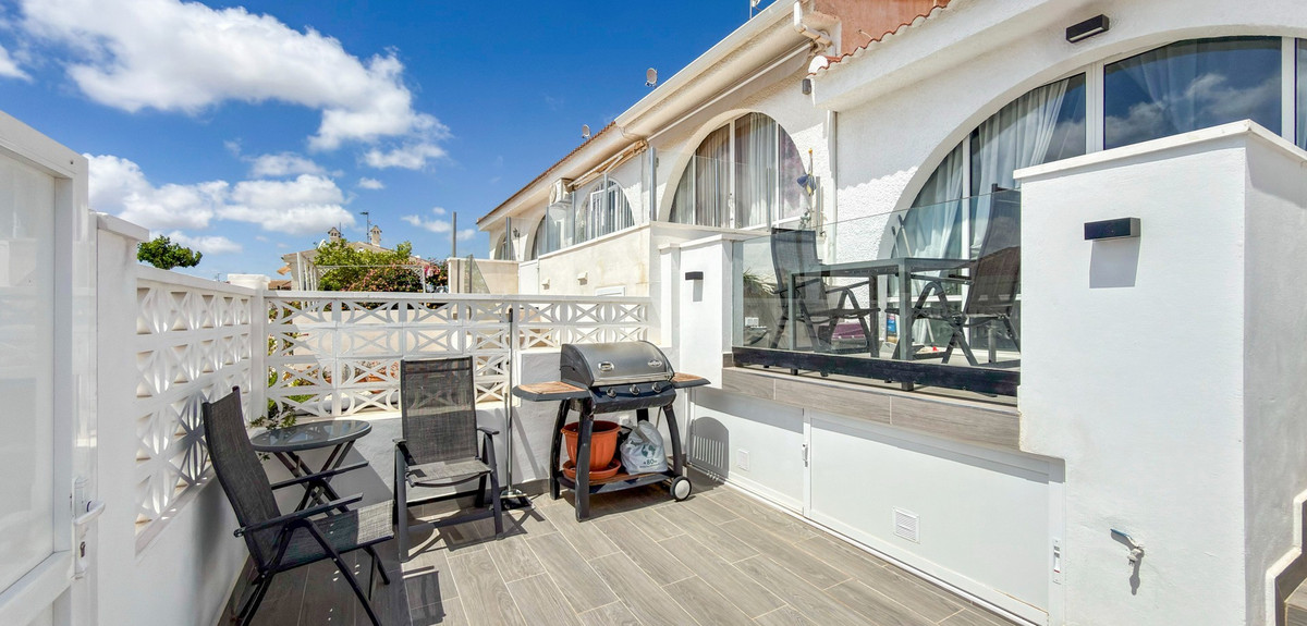 Se vende Bungalow de 1 dormitorios en Costa Blanca, Alicante, España