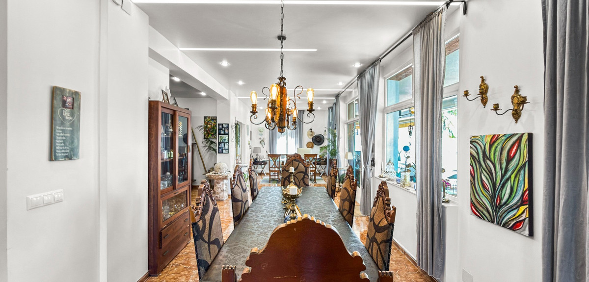 7 Bed Townhouse for sale in Ciudad Quesada Costa Blanca, Alicante, Spain