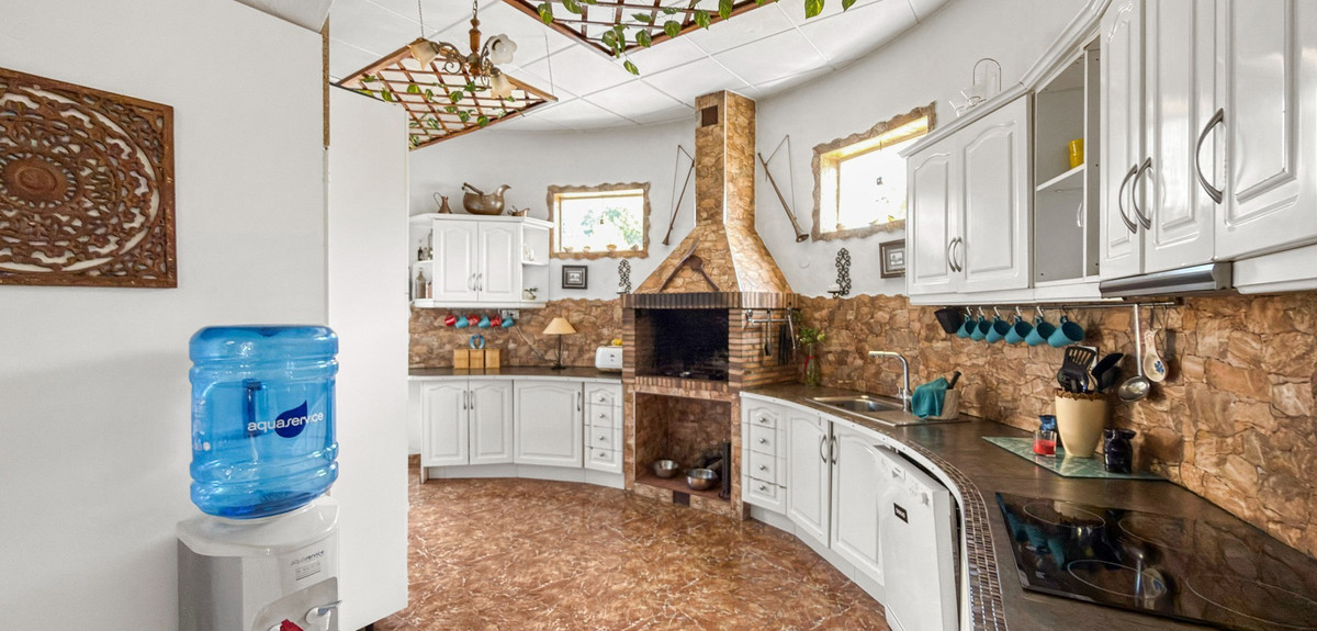 7 Bed Townhouse for sale in Ciudad Quesada Costa Blanca, Alicante, Spain