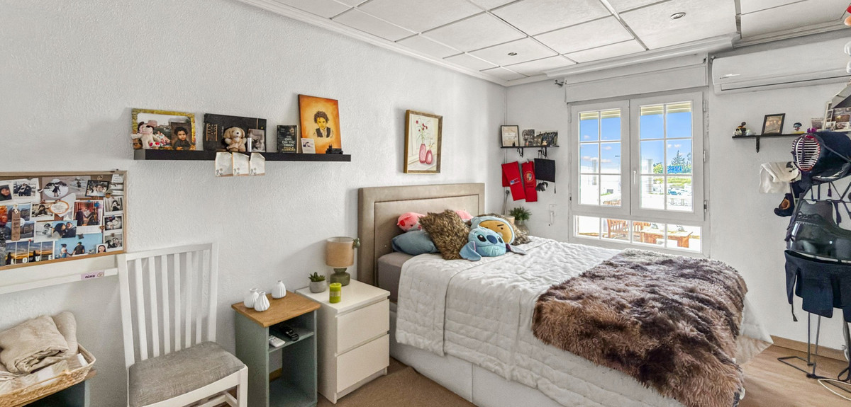 7 Bed Townhouse for sale in Ciudad Quesada Costa Blanca, Alicante, Spain