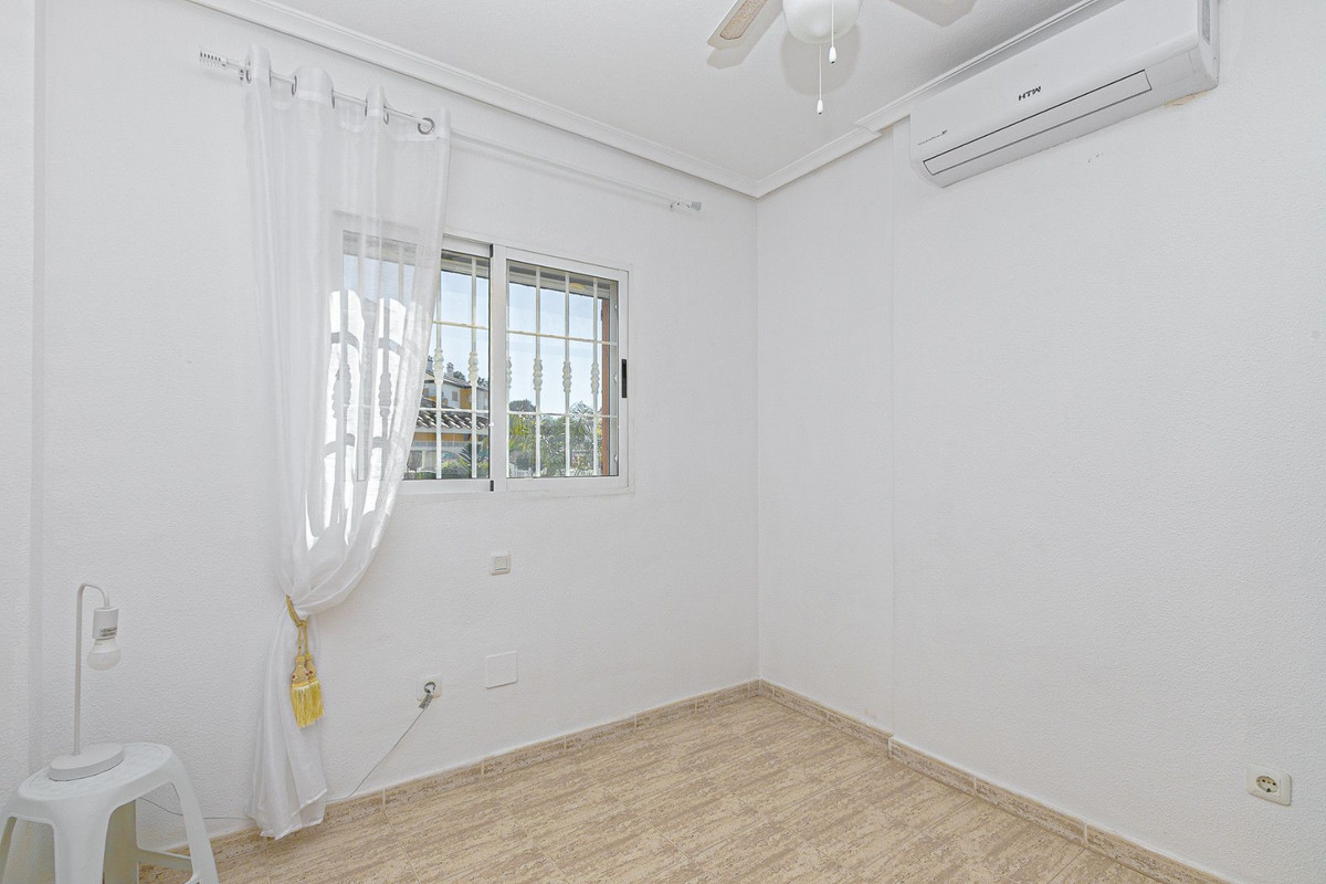 2 Bed Townhouse for sale in Pilar De La Horadada Costa Blanca, Alicante, Spain