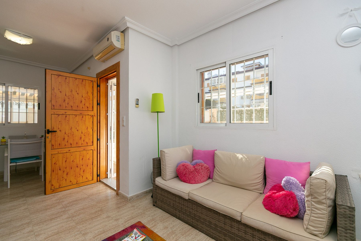 2 Bed Townhouse for sale in Pilar De La Horadada Costa Blanca, Alicante, Spain