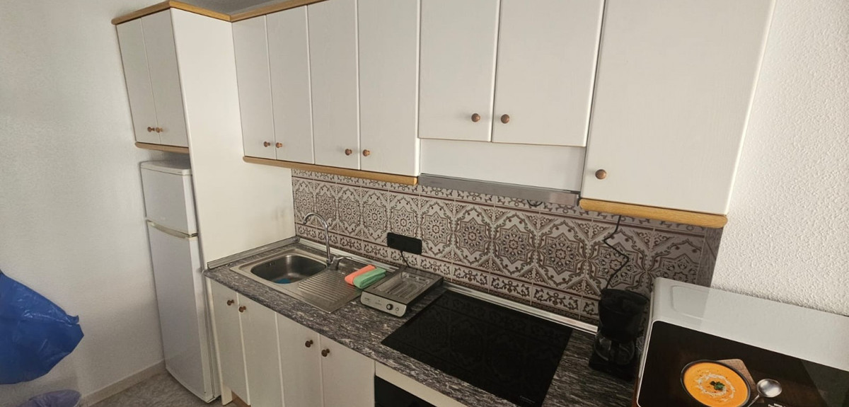 Se vende Apartamento Planta Baja de 2 dormitorios en Costa Blanca, Alicante, España