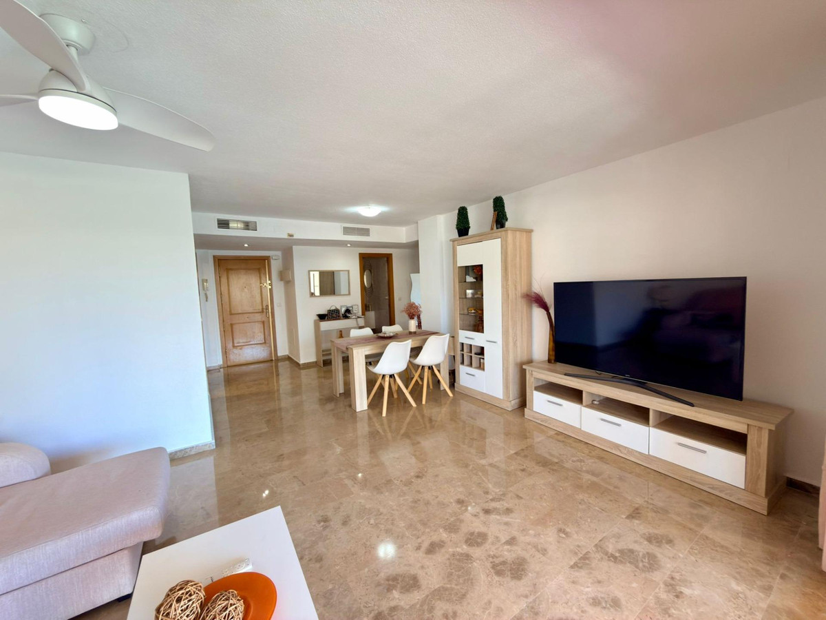 Se vende Apartamento Planta Media de 2 dormitorios en Costa Blanca, Alicante, España