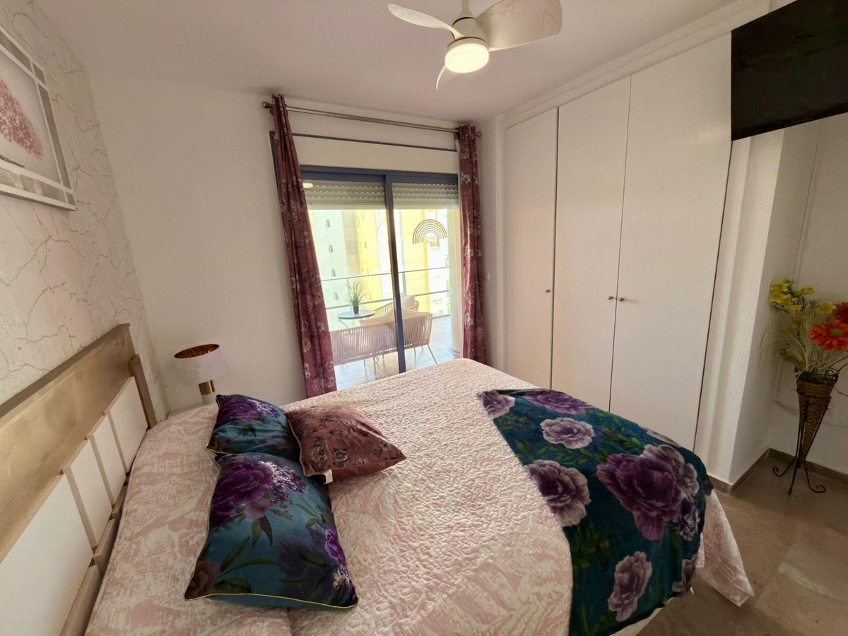 Se vende Apartamento Planta Media de 2 dormitorios en Costa Blanca, Alicante, España
