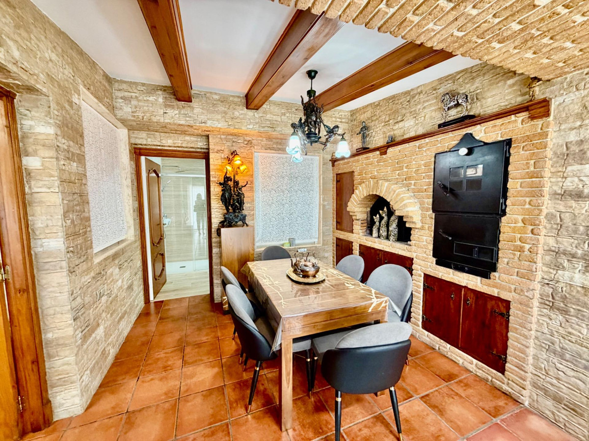 4 Bed Townhouse for sale in La Zenia Costa Blanca, Alicante, Spain