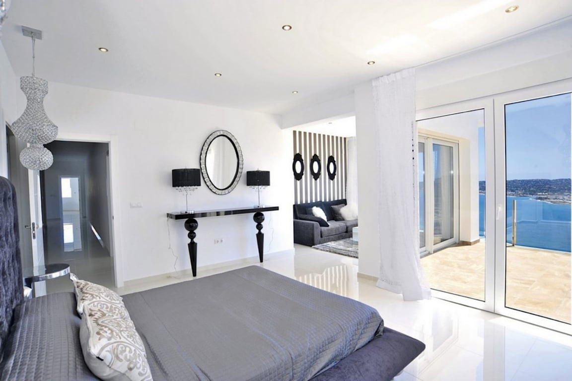 5 Bed Townhouse for sale in Javea Costa Blanca, Alicante, Spain