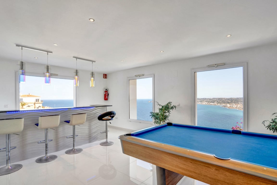 5 Bed Townhouse for sale in Javea Costa Blanca, Alicante, Spain