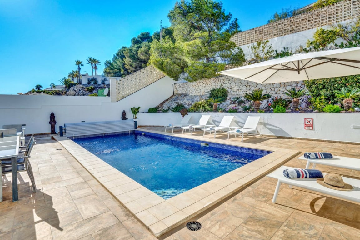 5 Bed Townhouse for sale in Javea Costa Blanca, Alicante, Spain