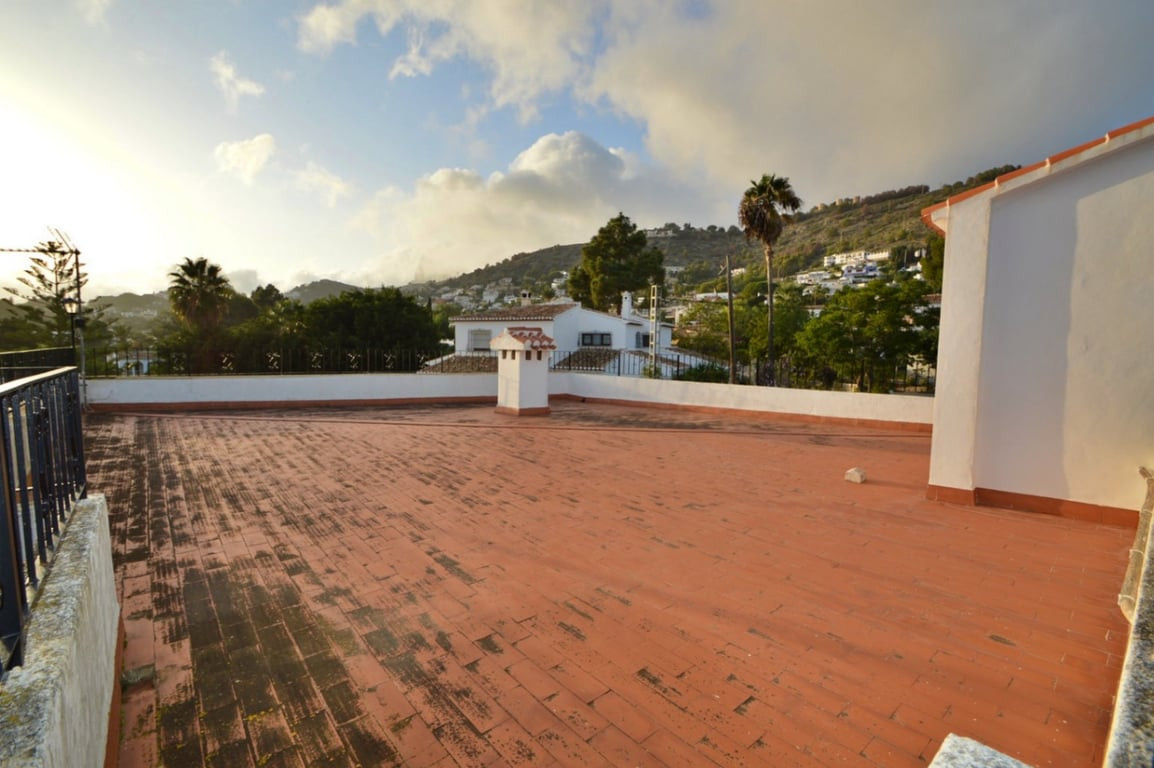 Se vende Villa - Chalet de 7 dormitorios en Costa Blanca, Alicante, España
