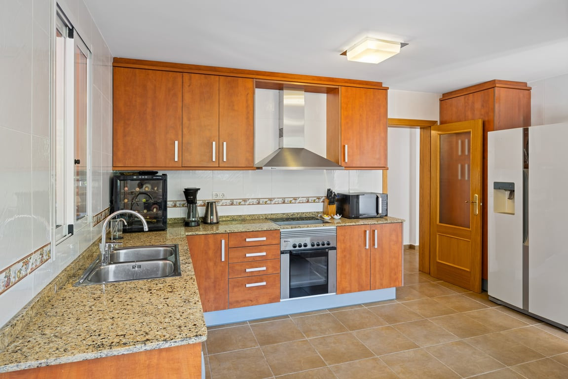 4 Bed Townhouse for sale in Javea Costa Blanca, Alicante, Spain