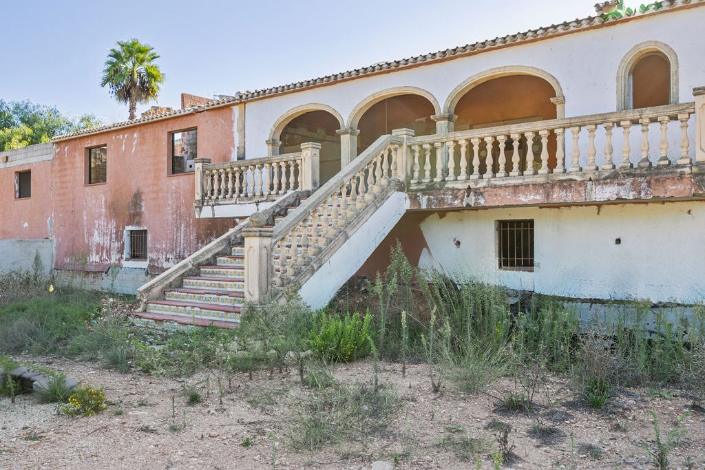3 Bed Commercial unit for sale in Javea Costa Blanca, Alicante, Spain