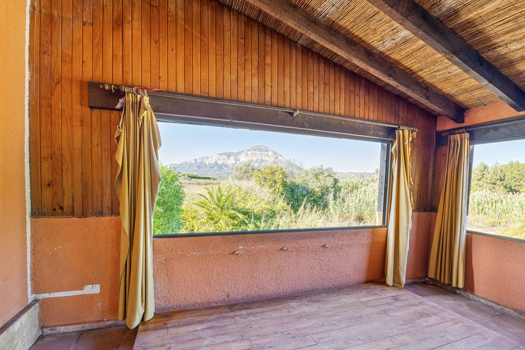 3 Bed Commercial unit for sale in Javea Costa Blanca, Alicante, Spain