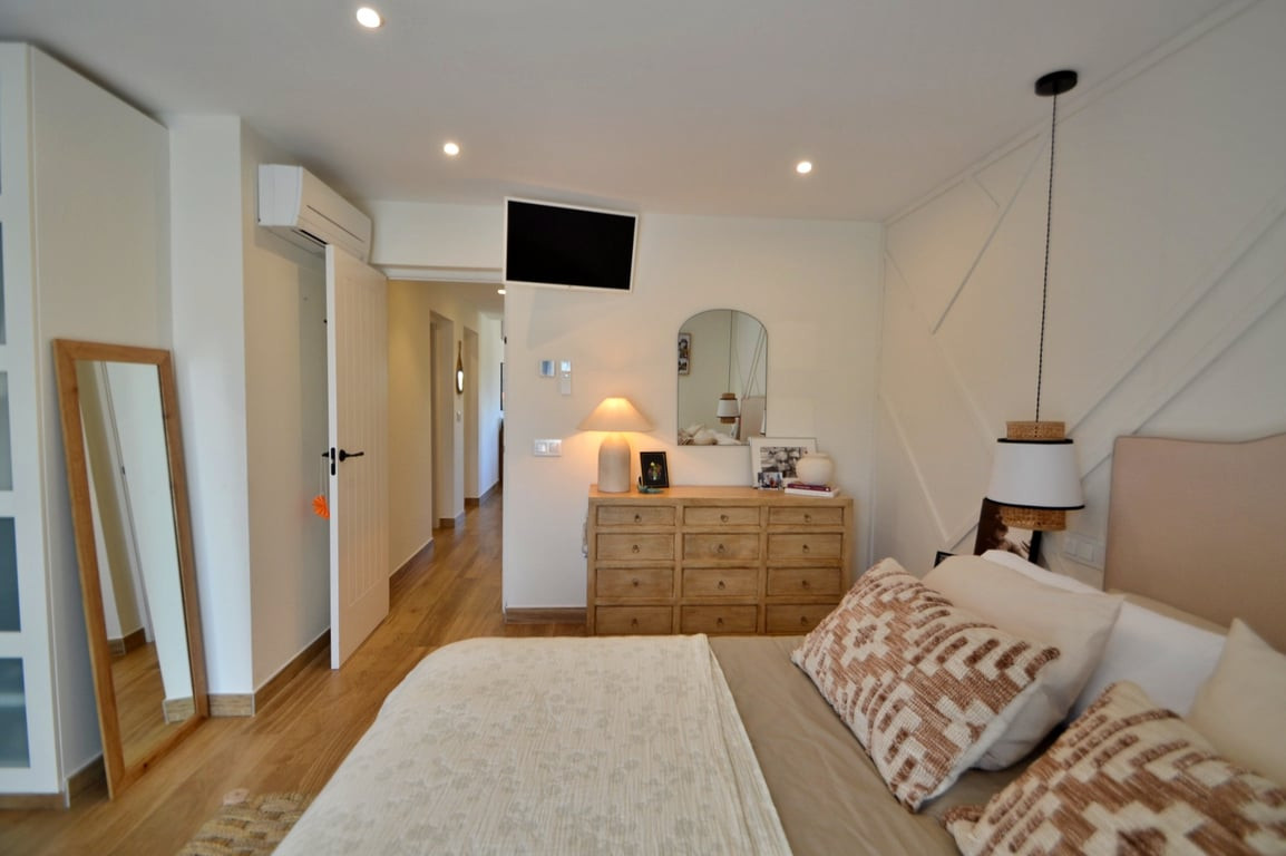 5 Bed Townhouse for sale in Javea Costa Blanca, Alicante, Spain