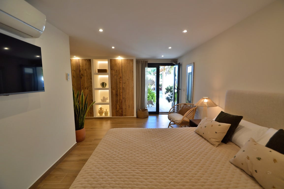 5 Bed Townhouse for sale in Javea Costa Blanca, Alicante, Spain