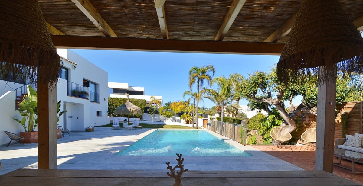5 Bed Townhouse for sale in Javea Costa Blanca, Alicante, Spain