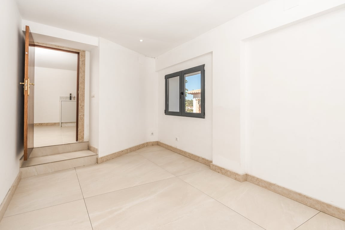 5 Bed Townhouse for sale in Javea Costa Blanca, Alicante, Spain