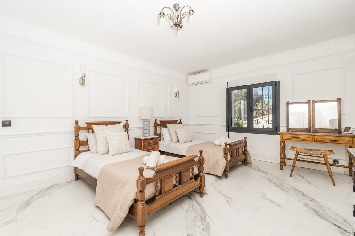 5 Bed Townhouse for sale in Javea Costa Blanca, Alicante, Spain
