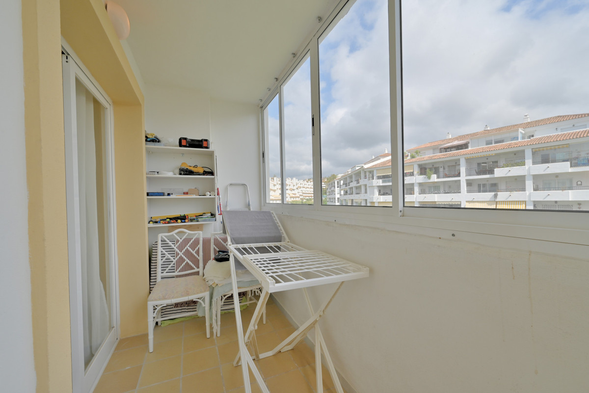 Se vende Apartamento Planta Media de 2 dormitorios en Costa Del Sol, Málaga, España
