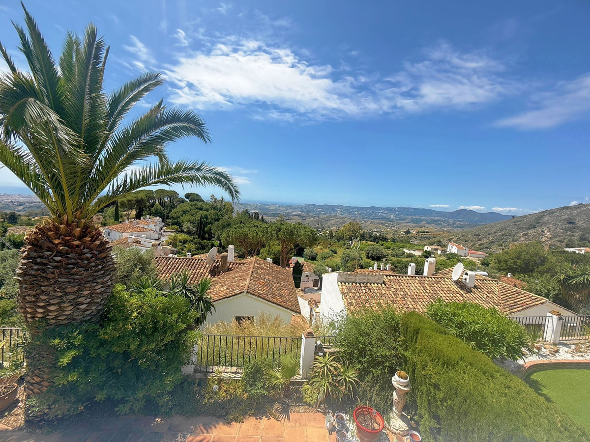 Se vende Pareada de 3 dormitorios en Costa Del Sol, Málaga, España