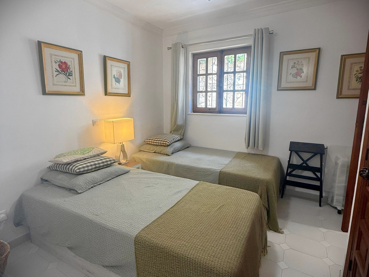 Se vende Pareada de 3 dormitorios en Costa Del Sol, Málaga, España
