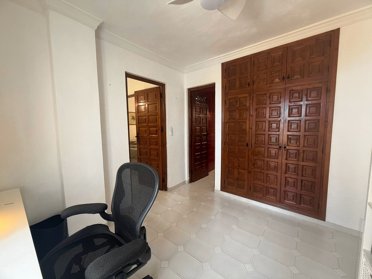 Se vende Pareada de 3 dormitorios en Costa Del Sol, Málaga, España