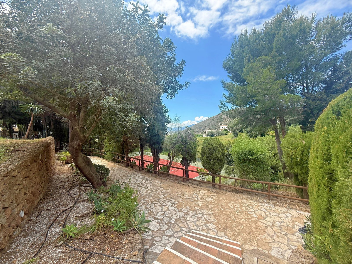 Se vende Pareada de 3 dormitorios en Costa Del Sol, Málaga, España