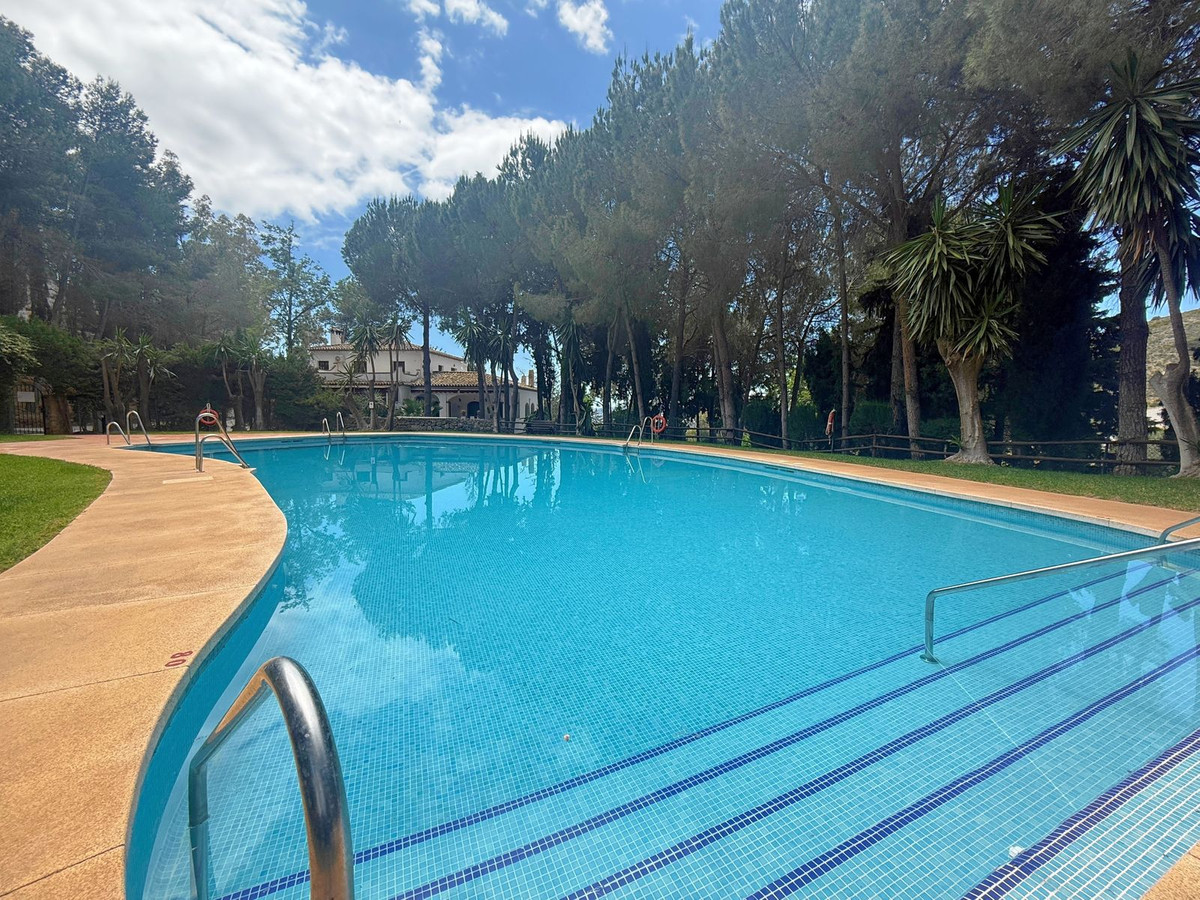 Se vende Pareada de 3 dormitorios en Costa Del Sol, Málaga, España