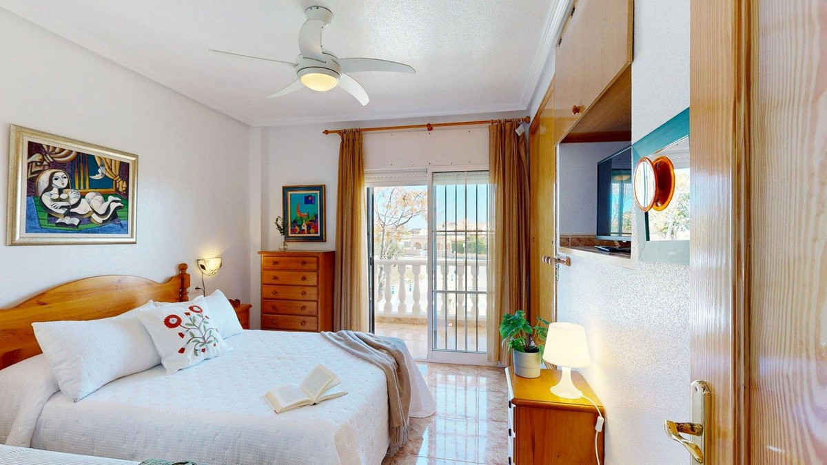 3 Bed Townhouse for sale in Torre De La Horadada Costa Blanca, Alicante, Spain