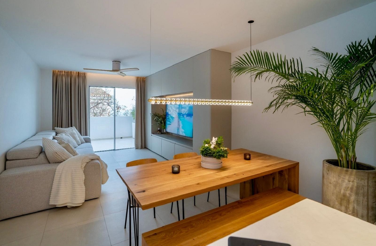 Se vende Apartamento Planta Media de 3 dormitorios en Costa Del Sol, Málaga, España