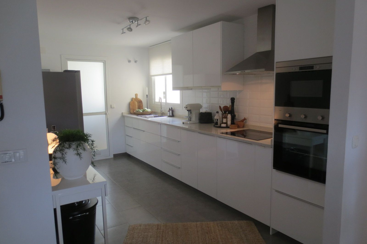 Se vende Ático de 3 dormitorios en Costa Del Sol, Málaga, España
