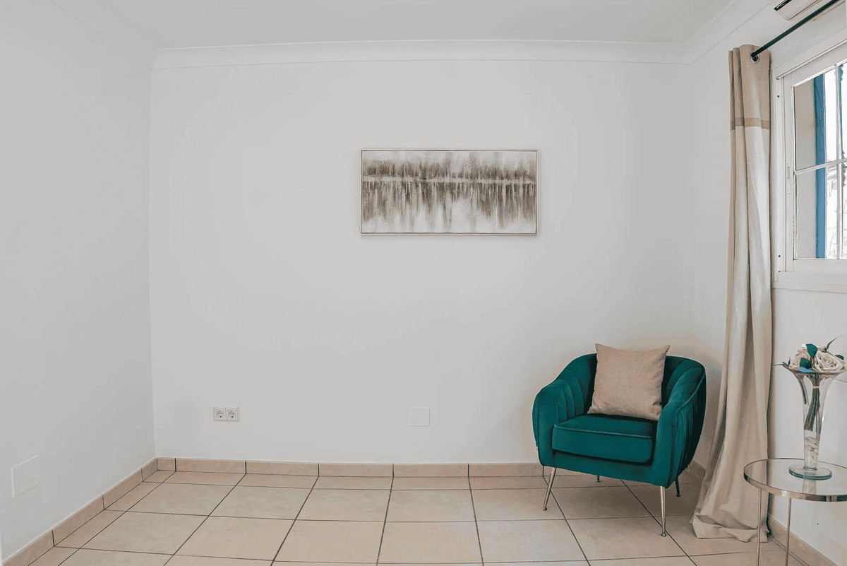 4 Bed Townhouse for sale in Estepona Costa Del Sol, Málaga, Spain