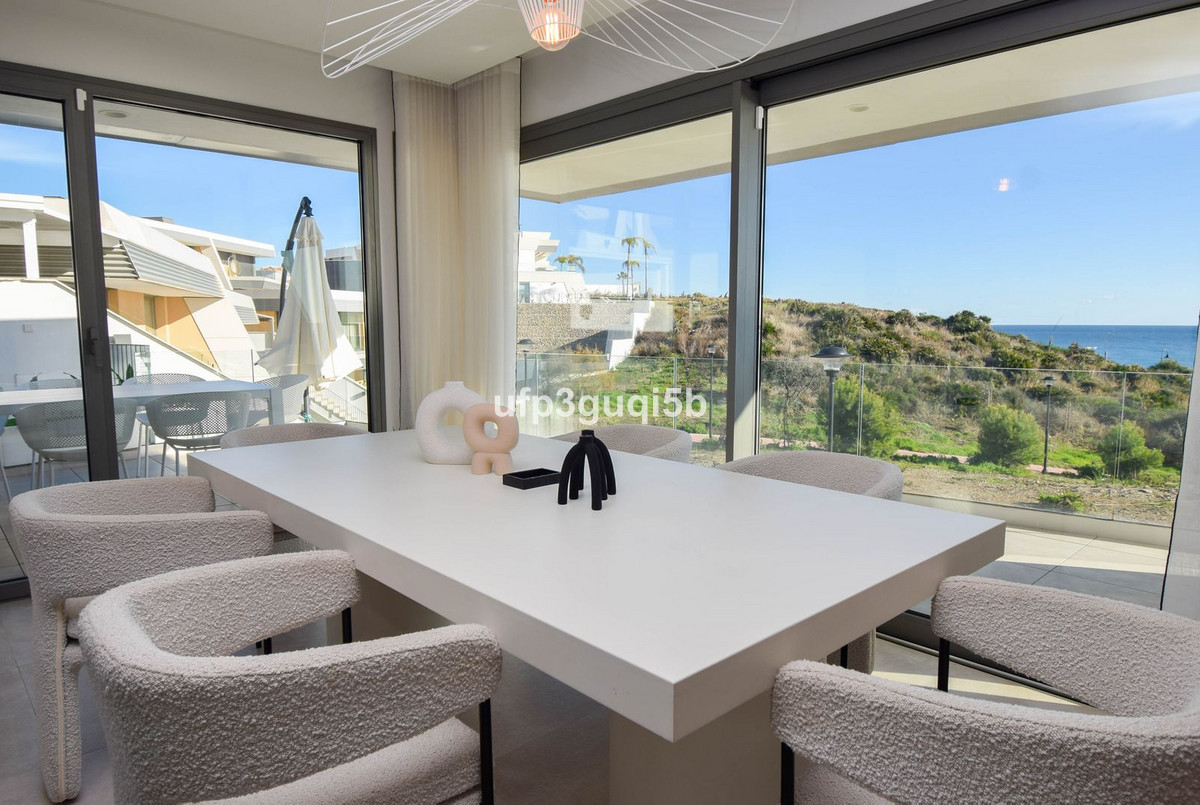 Se vende Pareada de 3 dormitorios en Costa Del Sol, Málaga, España