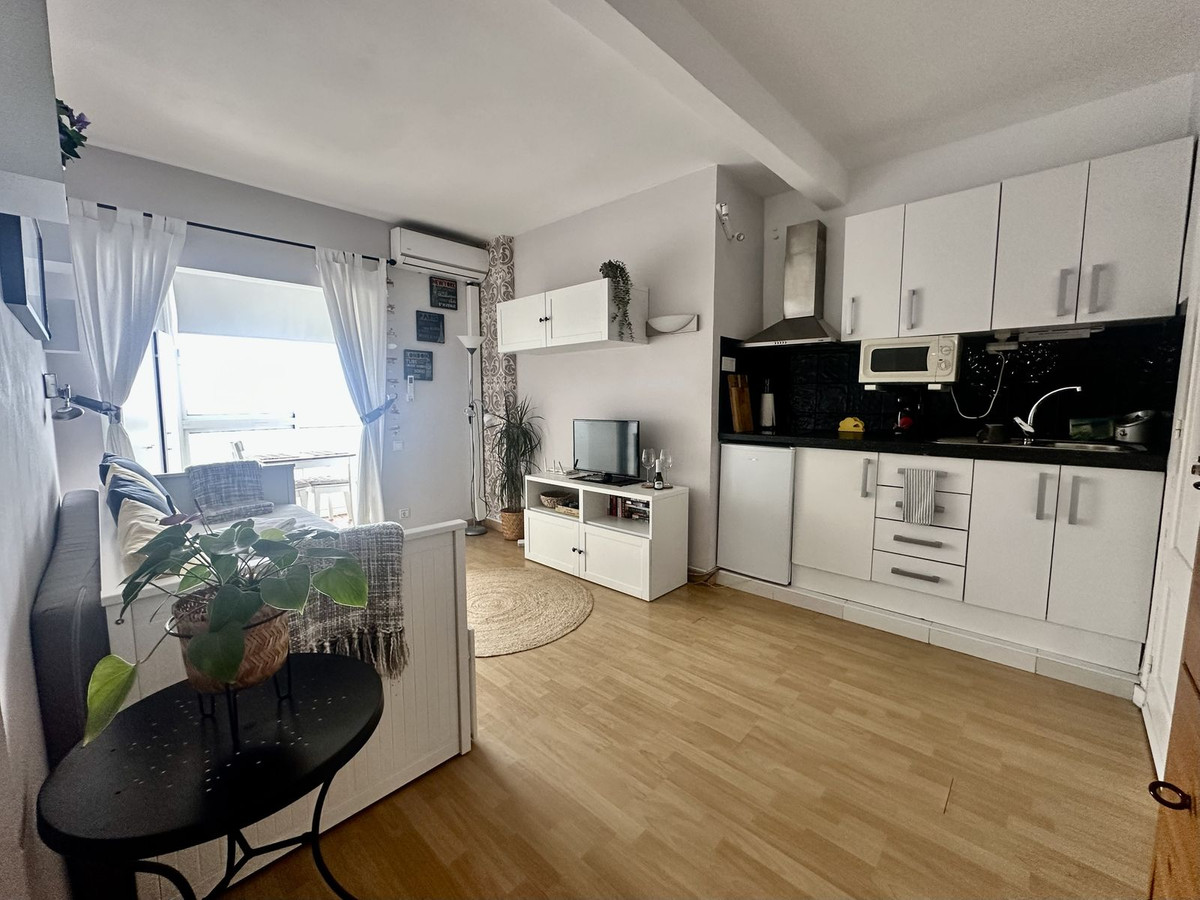 Se vende Estudio Planta Media  en Costa Del Sol, Málaga, España