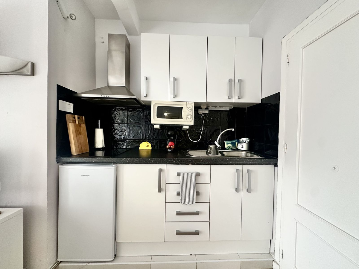 Se vende Estudio Planta Media  en Costa Del Sol, Málaga, España