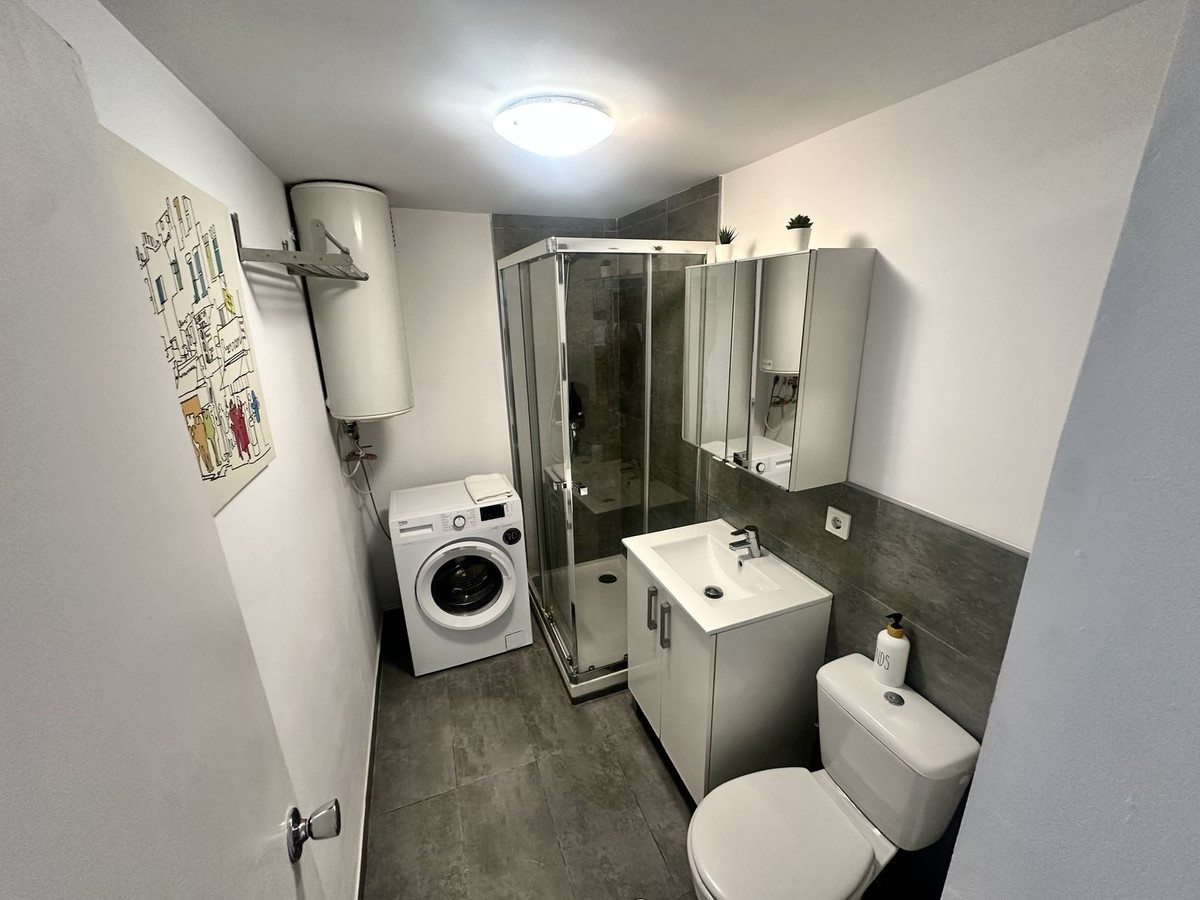 Se vende Estudio Planta Media  en Costa Del Sol, Málaga, España