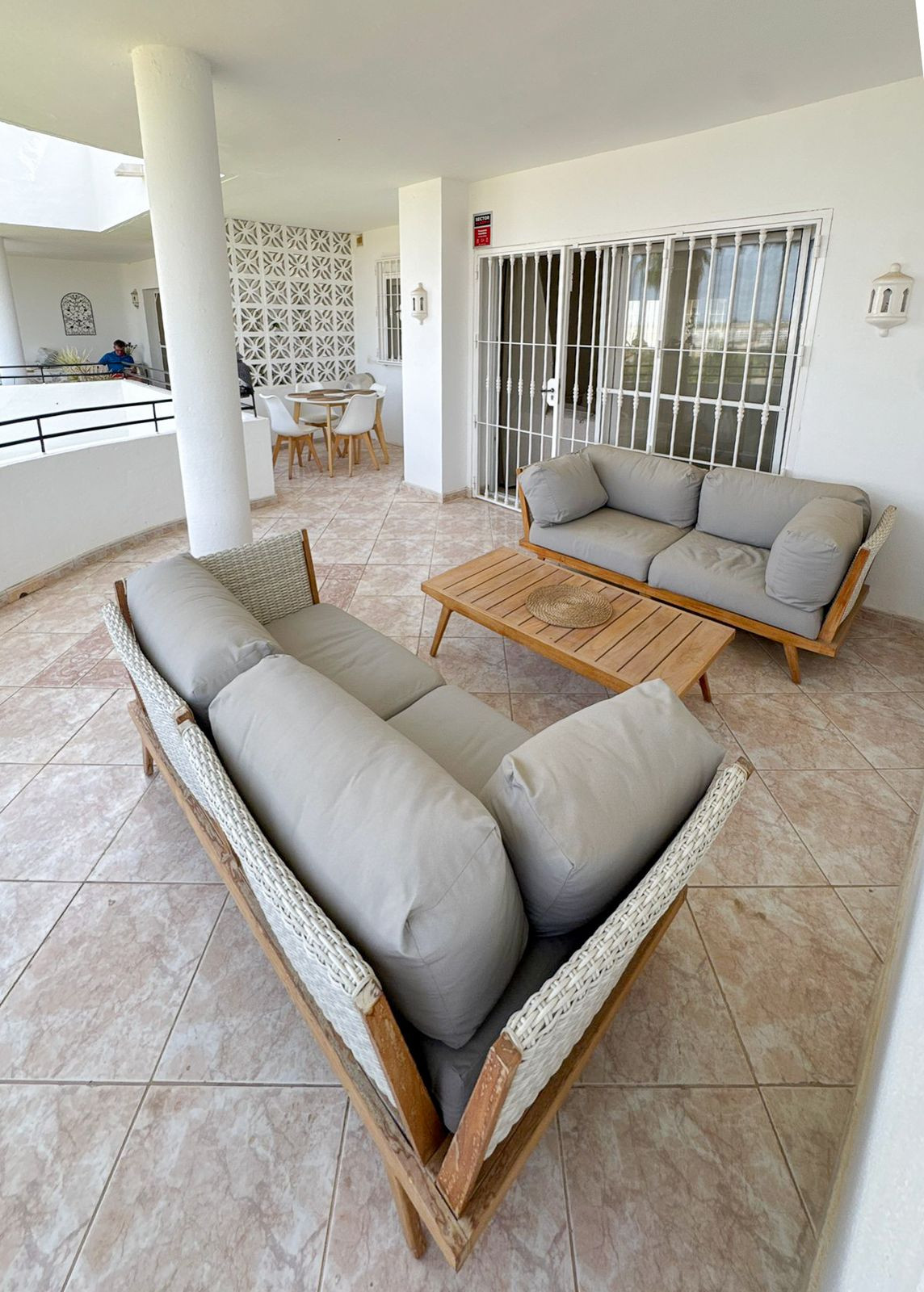 Se vende Apartamento Planta Media de 2 dormitorios en Costa Del Sol, Málaga, España