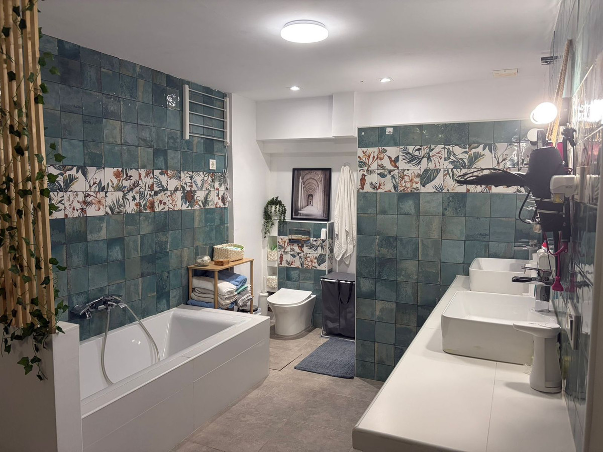 4 Bed Townhouse for sale in Casares Playa Costa Del Sol, Málaga, Spain