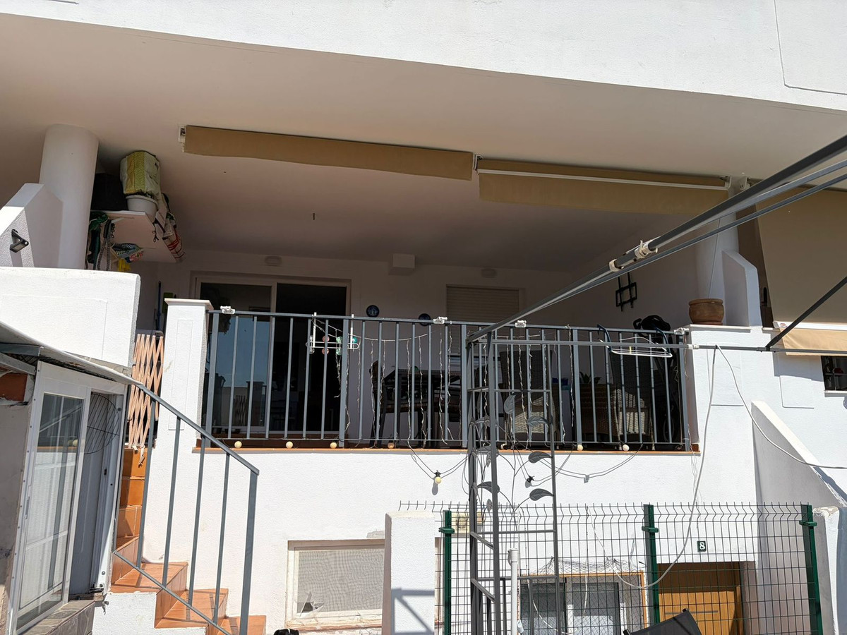 4 Bed Townhouse for sale in Casares Playa Costa Del Sol, Málaga, Spain