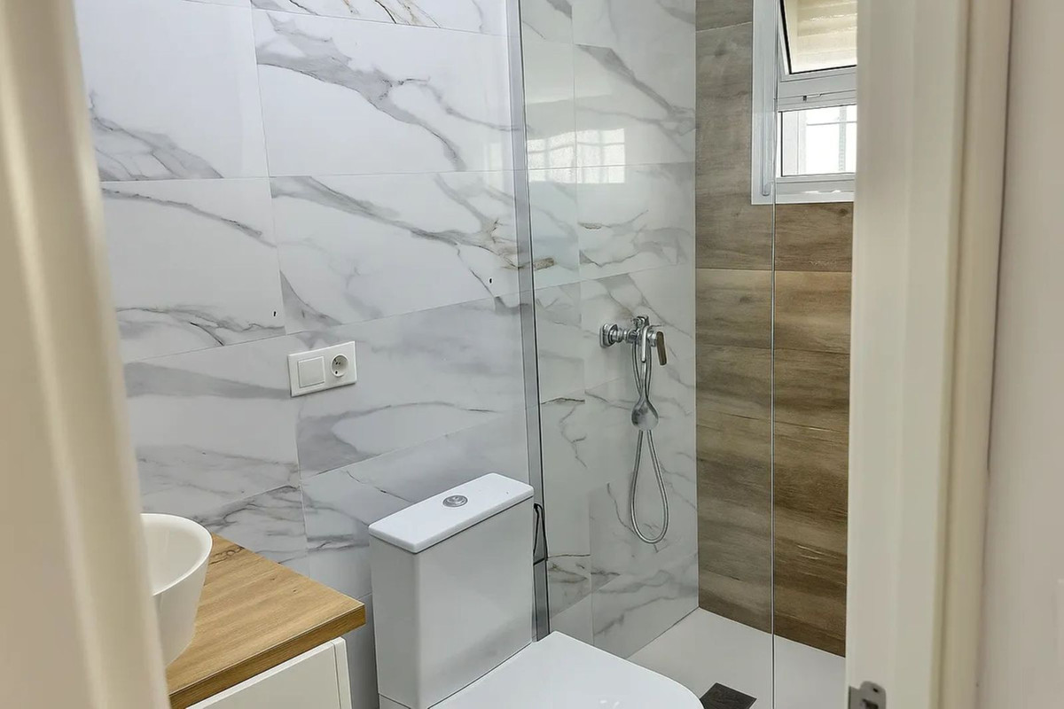 3 Bed Apartment for sale in Benalmadena Costa Costa Del Sol, Málaga, Spain