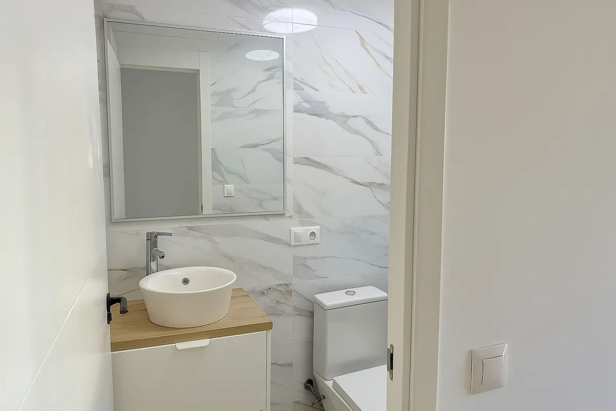 3 Bed Apartment for sale in Benalmadena Costa Costa Del Sol, Málaga, Spain