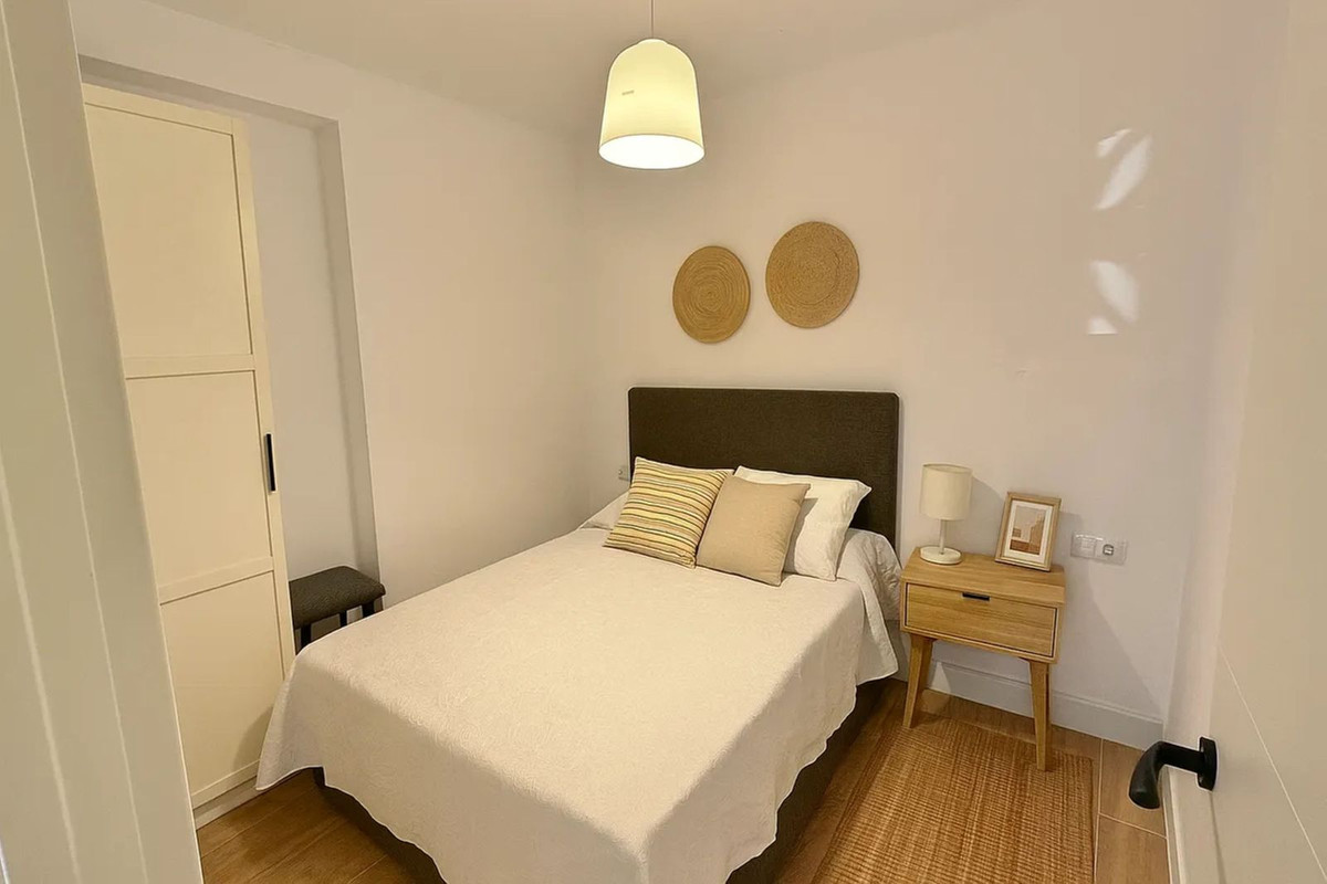 3 Bed Apartment for sale in Benalmadena Costa Costa Del Sol, Málaga, Spain