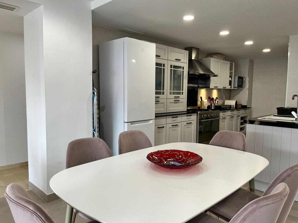 3 Bed Apartment for sale in Guadalmina Alta Costa Del Sol, Málaga, Spain
